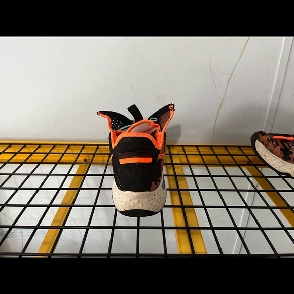 Nike PG4 “Digi Camo” - Picture 4 of 5